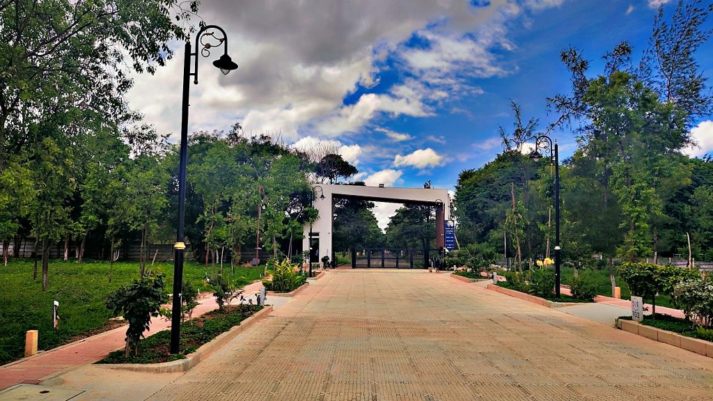 CmMKWlNuYXBjaGF0LzEzLjQzLjAuNDMgKG1vdG9yb2xhIGVkZ2UgNTAgZnVzaW9uOyBBbmRyb2lkIDE1IzBmNjFkLTZlNmM3OCMzNTsgZ3ppcCkgVi9NVVNIUk9PTRD0uv7e6gE=